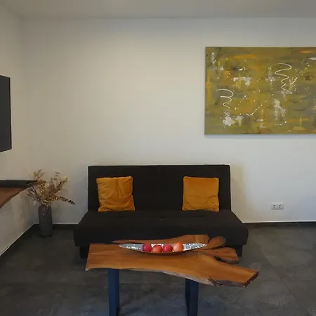 1 Im Kirschblütenhof Apartment