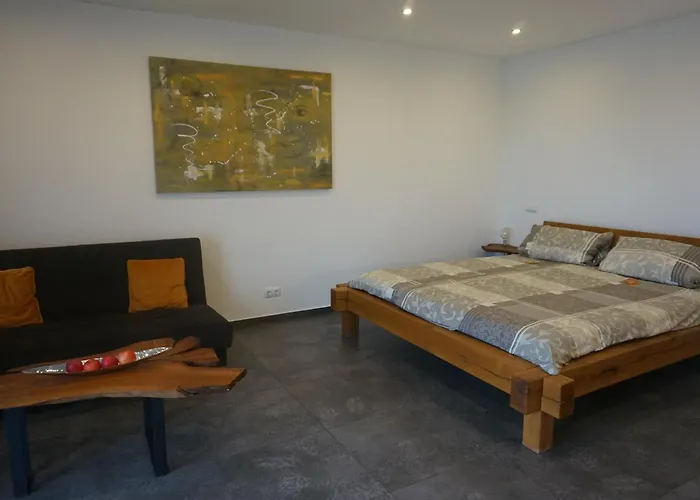 1 Im Kirschbluetenhof *