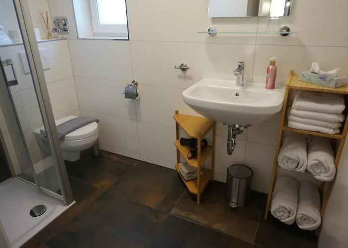 1 Im Kirschbluetenhof * אינגלהיים אם ריין