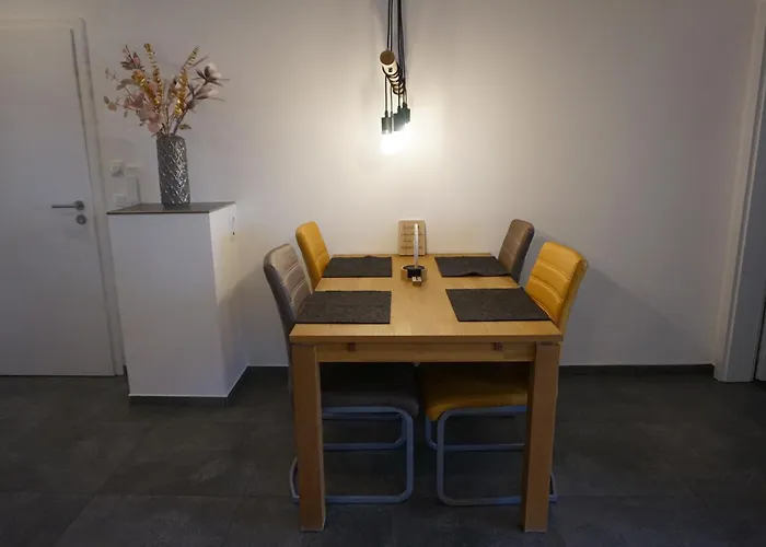 1 Im Kirschbluetenhof